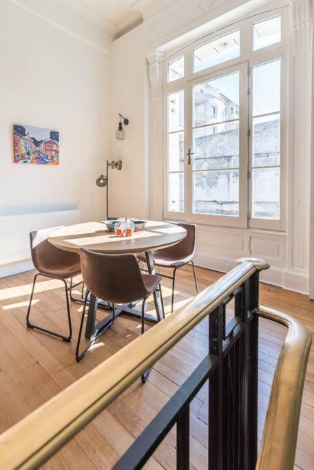 Le Puy-en-VelayLoft Ancienne Banque De Franceアパートメント エクステリア 写真