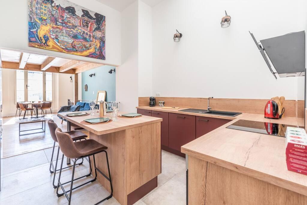 Le Puy-en-VelayLoft Ancienne Banque De Franceアパートメント エクステリア 写真